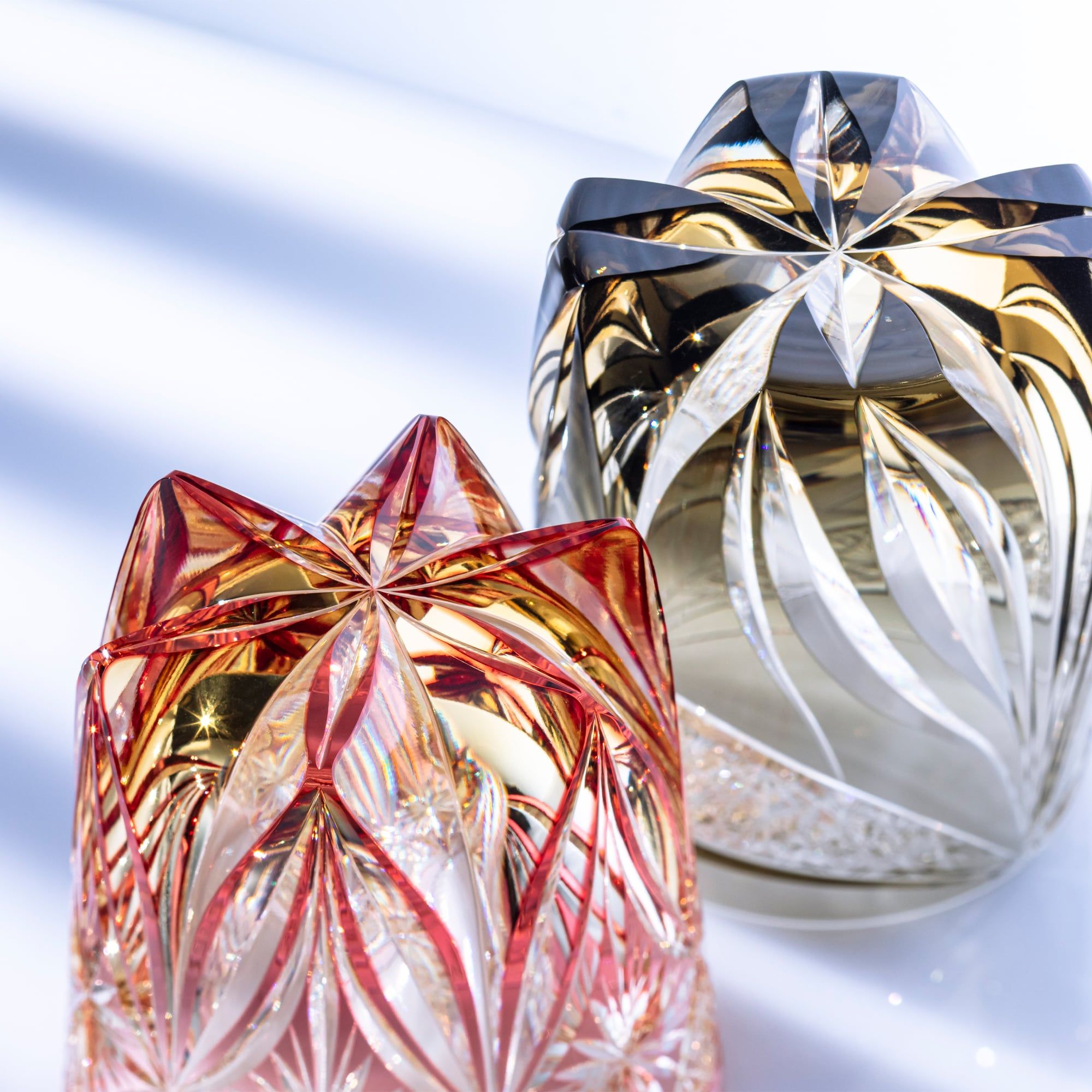 Ly pha lê rock glass Edo Kiriko "Kirara" 320ml màu đỏ được chế tác bởi nghệ nhân Tatsuya Nemoto | Kagami Crystal T755 - 3005-WUA