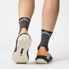 Giày Thể Thao Trail Running Nữ Salomon Genesis L47444400