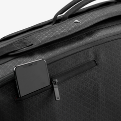 Túi Đựng Vợt Tennis Wilson Clash V3 Super Tour 6PK Black WR8038101001