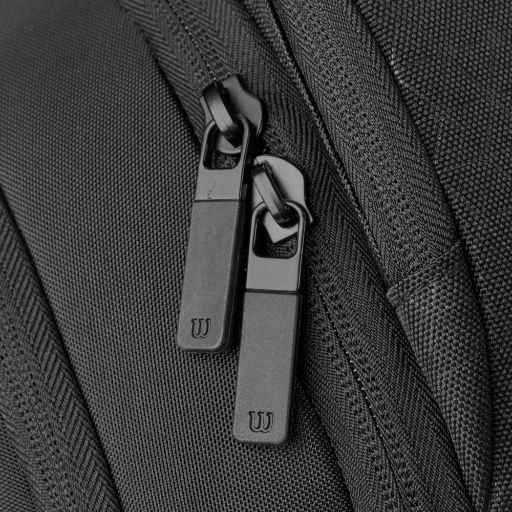 Wilson Clash V3 Backpack Black/Infrared Balo Đựng Vợt Tennis WR8037901001