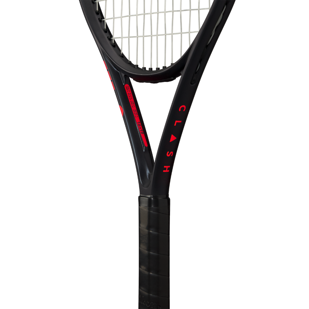 Vợt Tennis Trẻ Em Wilson Clash Junior 26 V3 WR173210U
