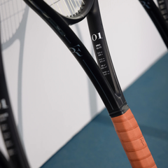 Vợt Tennis Wilson RF 01 PRO FRM WR151311U