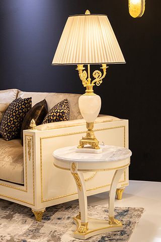  SIDE TABLE SINGULAR PIECES 