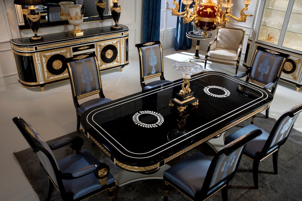 DINING TABLE WELLINGTON