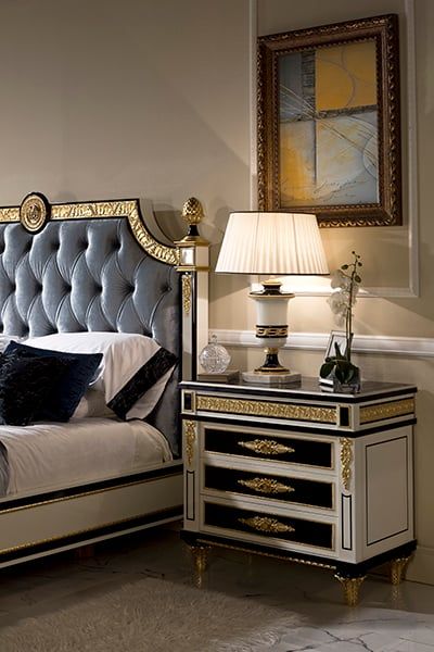 NIGHT TABLE WELLINGTON