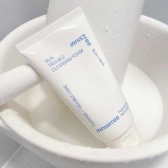 Sữa Rửa Mặt Cho Da Mụn innisfree Bija Trouble Cleansing Foam 150g