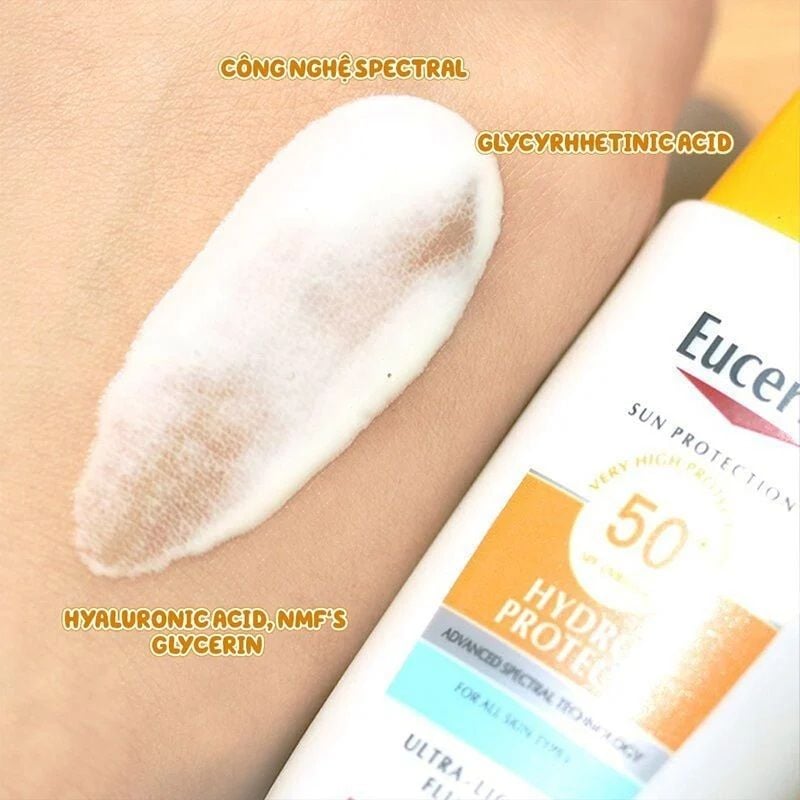 Chống nắng dạng sữa cho da nhạy cảm Eucerin Hydro Protect Ultra Light Fluid SPF 50+ 50ml