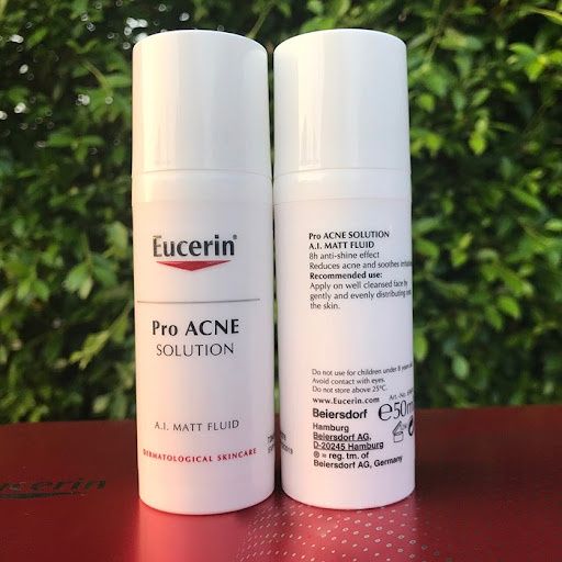 Kem Dưỡng Ẩm, Kiểm Soát Nhờn, Ngừa Mụn Matt Fluid Eucerin Pro Acne 50ml