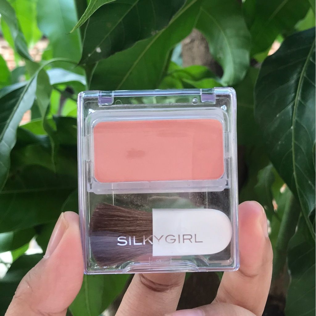 Phấn Má Hồng SilkyGirl Blush Hour 3g