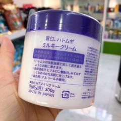 Kem Dưỡng Hatomugi Moisturizing & Conditioning The Milky Cream 300gr