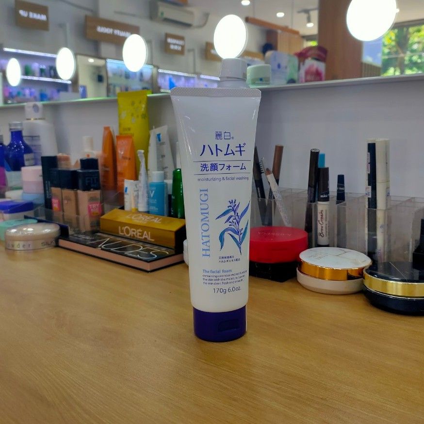 Sữa Rửa Mặt Hatomugi Moisturizing & Facial Washing