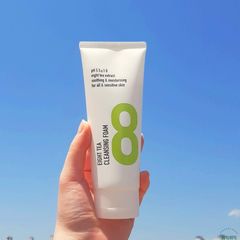 Sữa Rửa Mặt 8 Loại Trà Bom Eight Tea Cleansing Foam