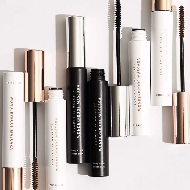 Mascara Bom Wonderproof Volume & Curl #01 Deep Black 8G