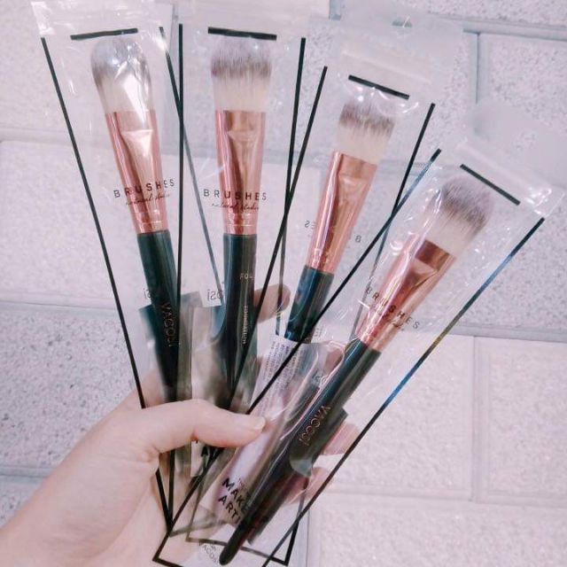 Cọ đánh nền đầu tròn Vaocis F06 Foundation