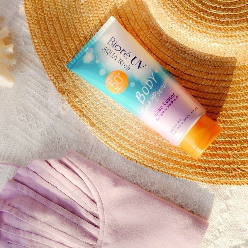 Serum Chống Nắng Biore UV Aqua Rich Body Tone Up 130ML