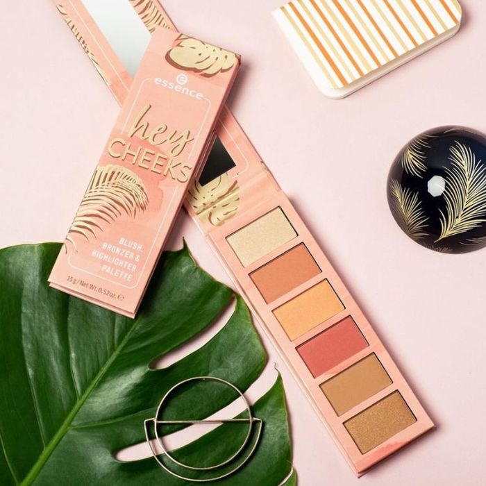 Bảng Phấn Má Essence Hey CHEEKS BLUSH, BRONZER & HIGHLIGHTER PALETTE