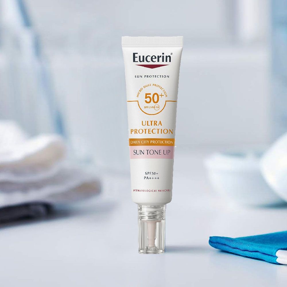 Tinh Chất Chống Nắng Nâng Tông & Dưỡng Sáng Da Tức Thì Eucerin Ultra Protection Sun Tone Up SPF50+ PA++++ 30ml
