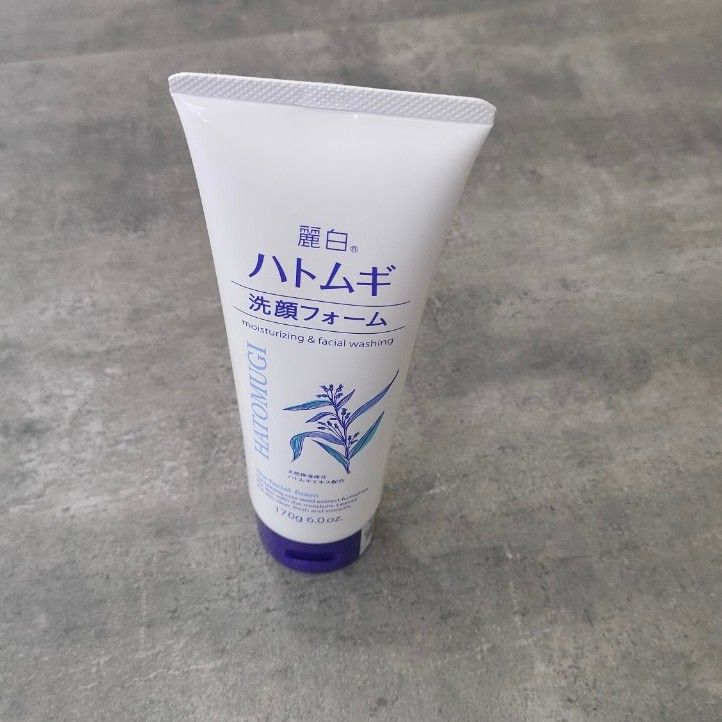 Sữa Rửa Mặt Hatomugi Moisturizing & Facial Washing