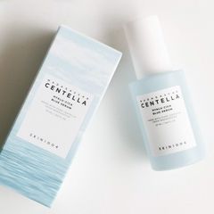 Tinh Chất Skin1004 Madagascar Centella Hyalu-Cica Blue Serum Dưỡng Ẩm & Làm Dịu Da 50ml