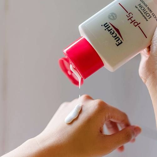 Sữa Dưỡng Thể Eucerin pH5 Dành Cho Da Nhạy Cảm 250ml pH5 Skin Protection Lotion