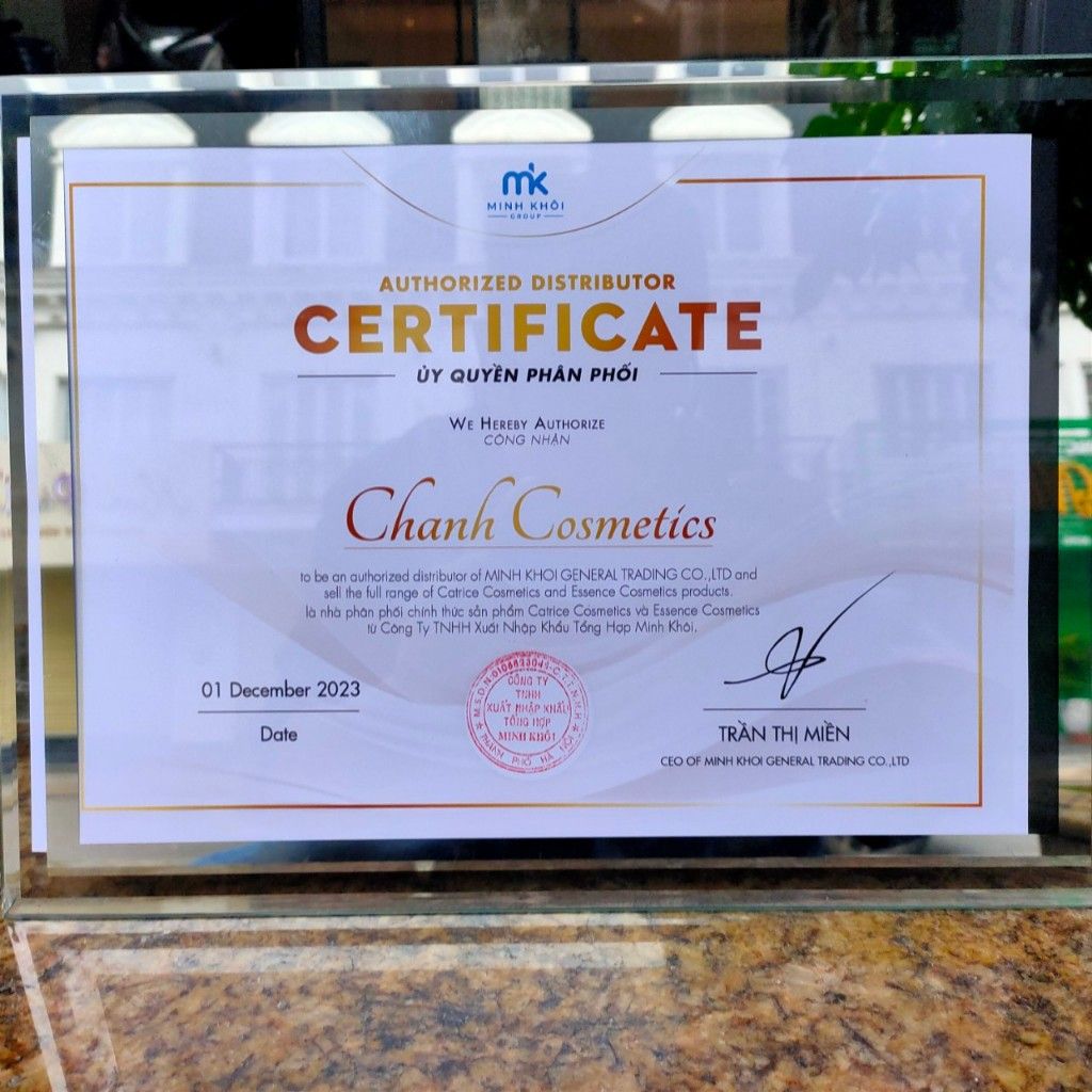Kem nền Catrice All Matt 18h