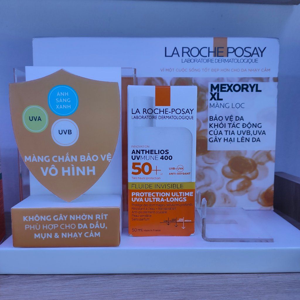 Kem chống nắng La Roche-Posay Anthelios UVMune 400 Invisible