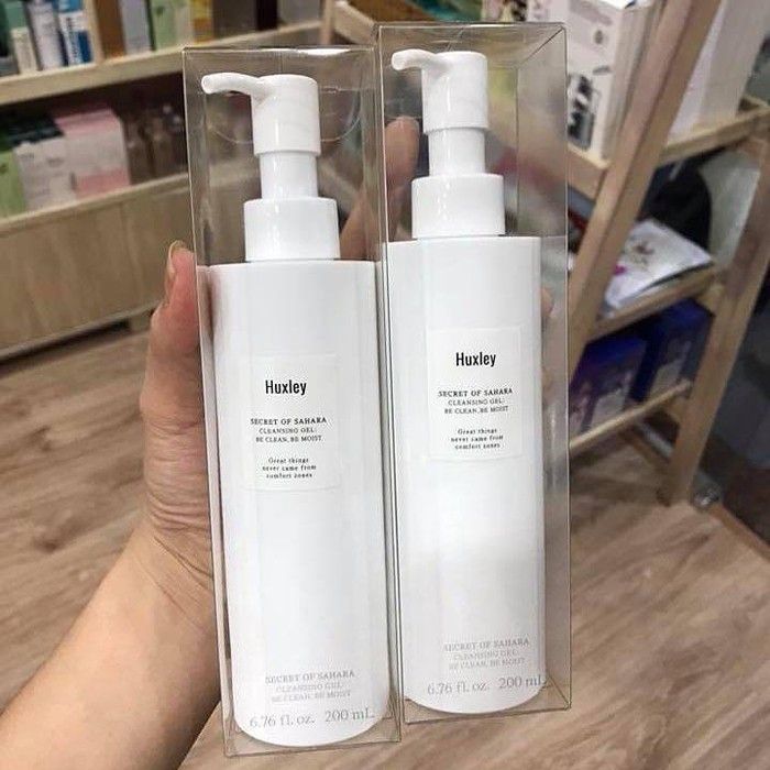 Gel rửa mặt Huxley Cleansing Gel 200ml