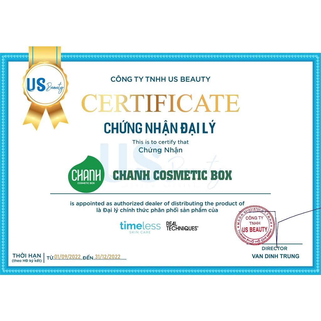 Bộ Cọ Kèm Mút Trang Điểm Real Techniques Everyday Essentials (1 Mút + 4 Cọ)