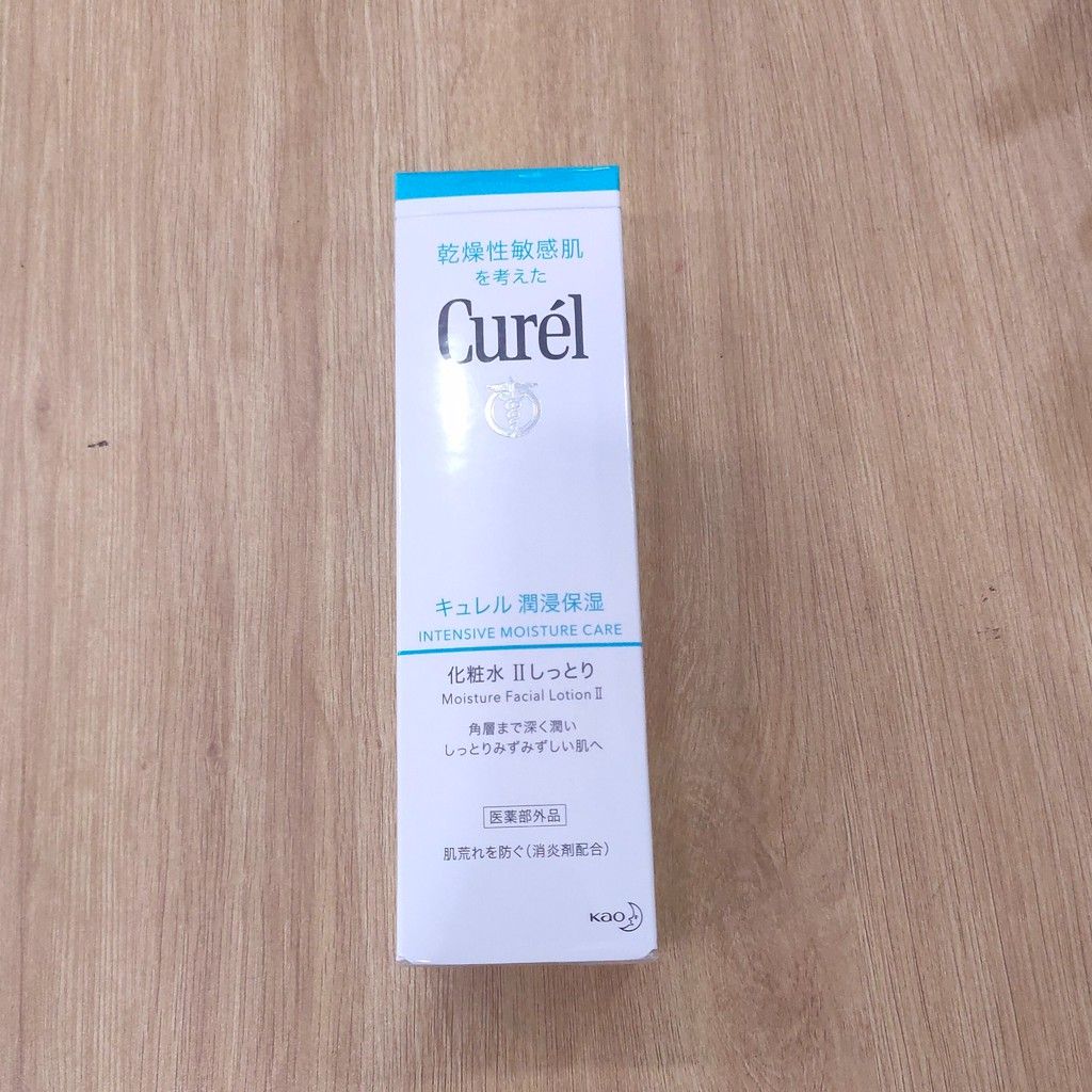 Lotion Dưỡng Da Curel Intensive Moisture Care Moisture Facial Lotion II Cấp Ẩm Chuyên Sâu II 150ml