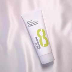 Sữa Rửa Mặt 8 Loại Trà Bom Eight Tea Cleansing Foam