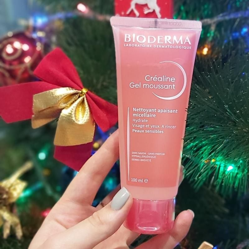 Gel rửa mặt tạo bọt cho da nhạy cảm Bioderma Sensibio Gel Moussant