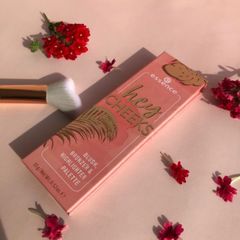 Bảng Phấn Má Essence Hey CHEEKS BLUSH, BRONZER & HIGHLIGHTER PALETTE