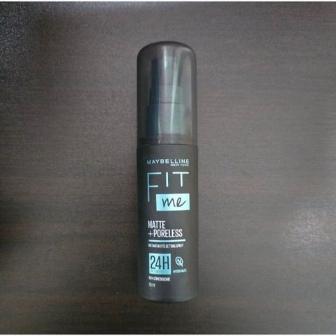 Xịt Khóa Nền Maybelline Fit Me Matte Poreless Setting Spray 60ml