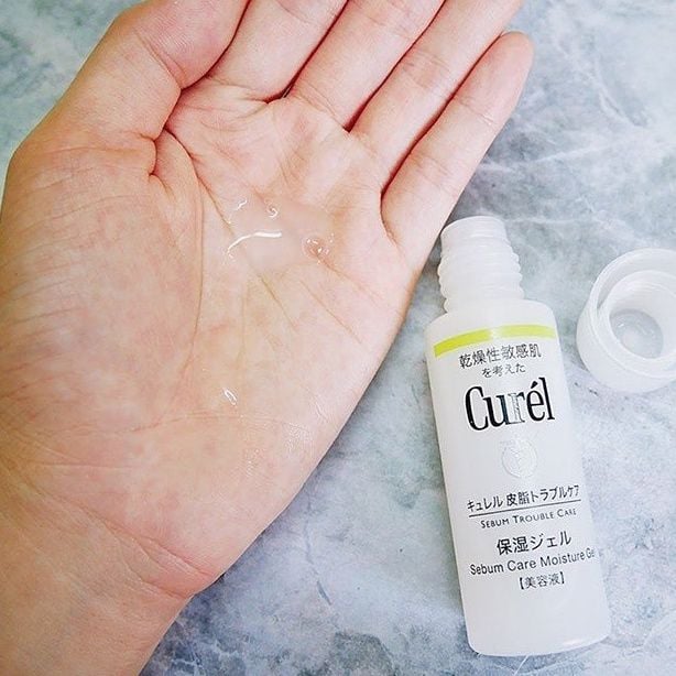 Gel Dưỡng Da Curel Dành Cho Da Dầu 120ml