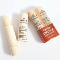 Son Dưỡng Môi Nuxe Reve de Miel Lip Moisturizing Stick