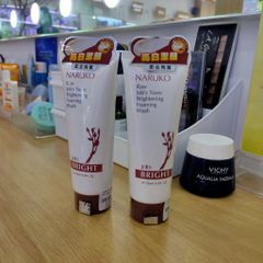 Sữa Rửa Mặt Naruko Ý Dĩ RJT Pore Minimizing & Brightening Foaming Wash 120ml