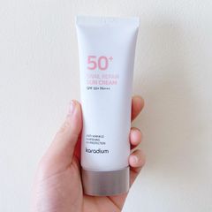 Kem Chống Nắng Karadium Snail Repair Sun Cream SPF 50+ PA+++ 70ml