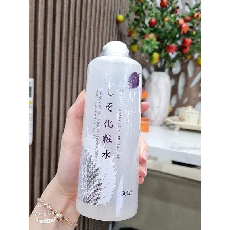 Nước hoa hồng tía tô Perilla Natural Skin Lotion Nhật bản 500ml