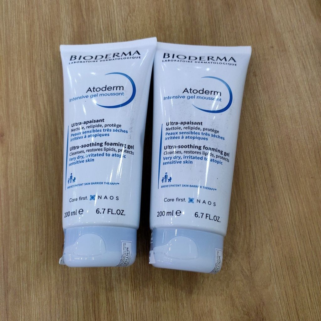 Gel Rửa Mặt cho da khô Bioderma Atoderm Intensive Gel Moussant 200ml