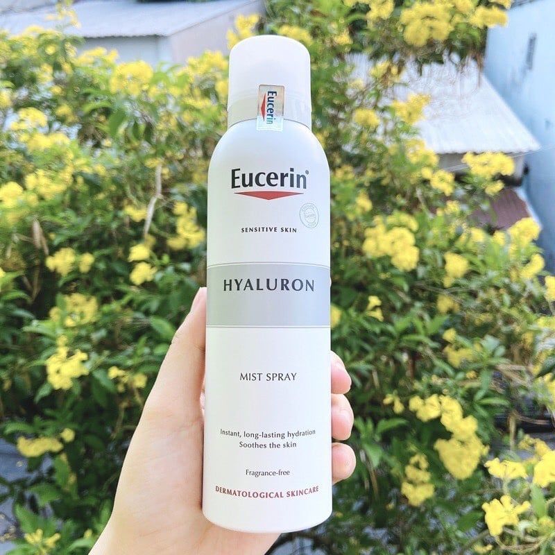Xịt Dưỡng Ẩm Eucerin Hyaluron Mist Spray Sensitive Skin Dành Cho Da Nhạy Cảm
