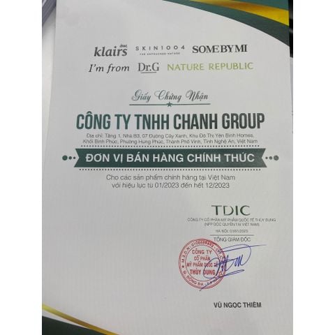 Nước tẩy trang Nature Republic Good Skin Cleansing Water 500ml