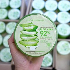 Gel Lô Hội Nature Republic Aloe Vera 92% Soothing Gel 300ml