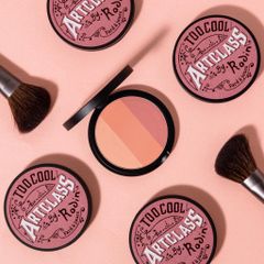 Phấn má 3 màu Too cool for school artclass by rodin blusher 6.8g