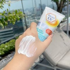 Serum Chống Nắng Dưỡng Thể Kháng Bụi Mát Lạnh Biore UV SPF 50+/PA+++