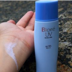 Sữa Chống Nắng Chống Thấm Nước BIORE UV PERFECT MILK SPF 50 PA+++ 40ml