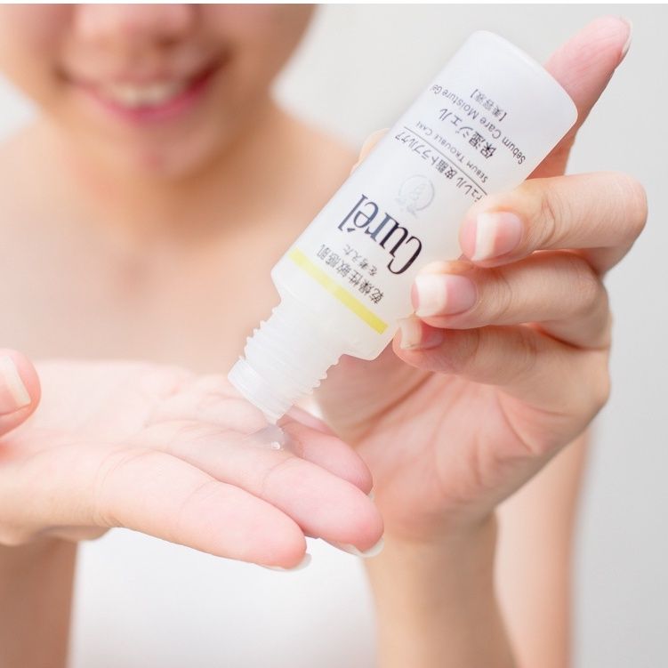 Gel Dưỡng Da Curel Dành Cho Da Dầu 120ml