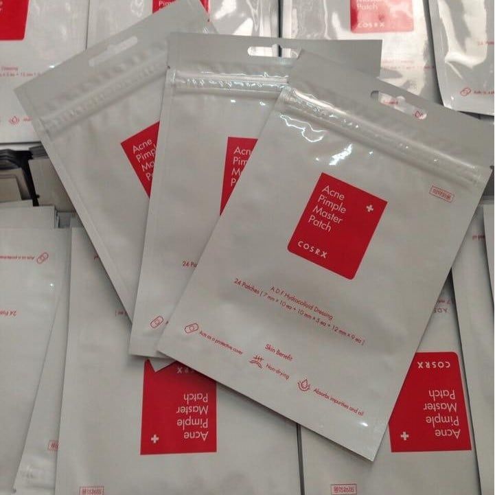 Miếng dán mụn Cosrx Clear Fit Master Patch.