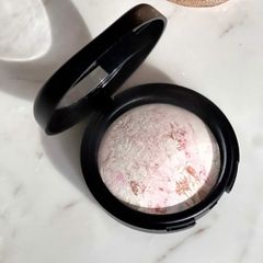 Phấn bắt sáng Flormar Powder Illuminator #01 Morning Star 7g