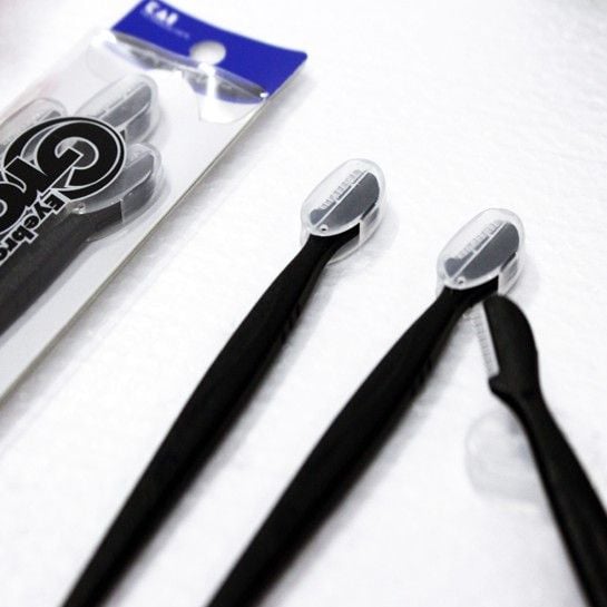 Set 3 dạo cạo lông mày cán dài KAI (màu đen)