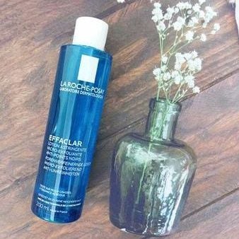 Nước hoa hồng La roche posay efaclar da dầu mụn 200ml